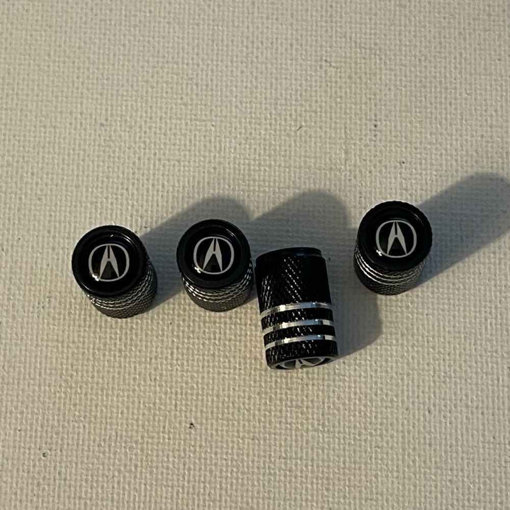 Acura Logo valve Stem caps in Black set of 4 NWT